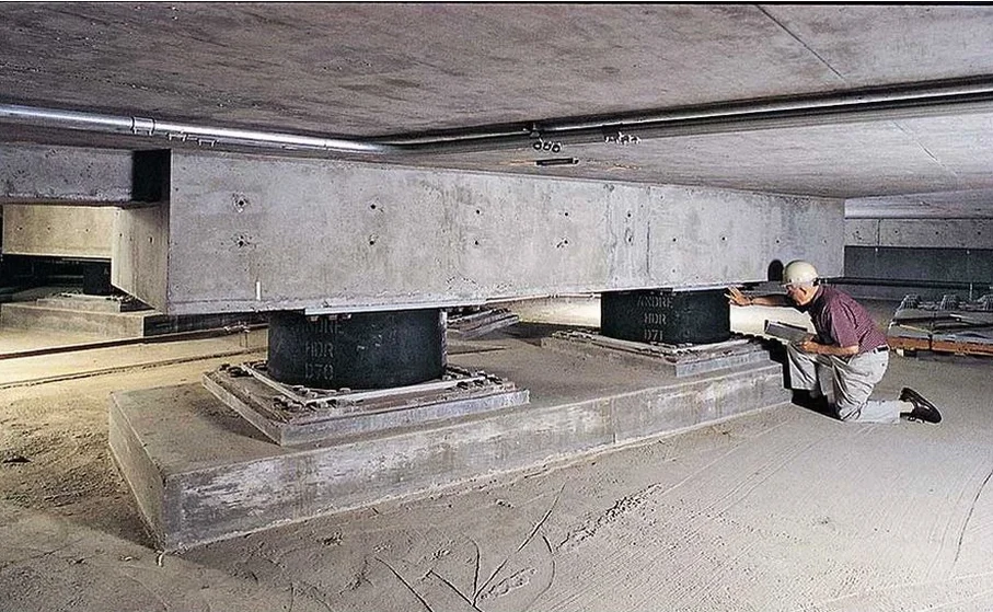 Illustrative image of Base isolation seismic design in Brisbane